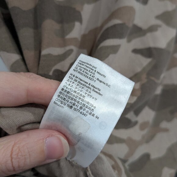 *3/$10* H&M Camouflage Print Tee Dress Brown Olive Green Size XS - Picture 5 of 5